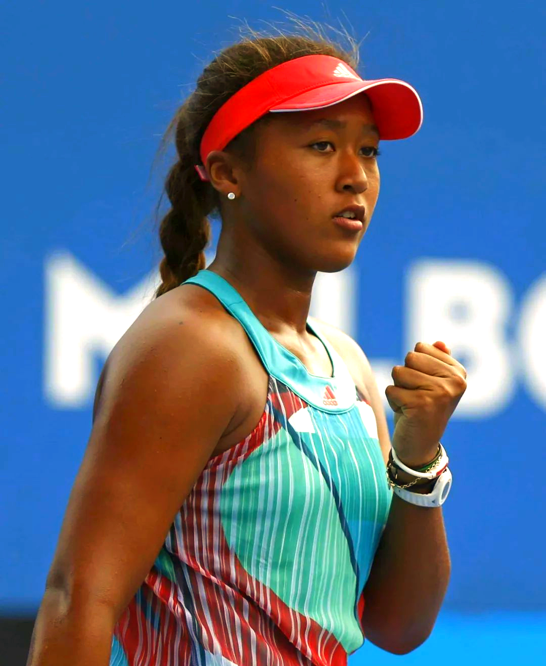 亚博体育-大比分获胜引发热议！，大坂直美在G2比赛中表现优异观众掌声雷动-亚博体育