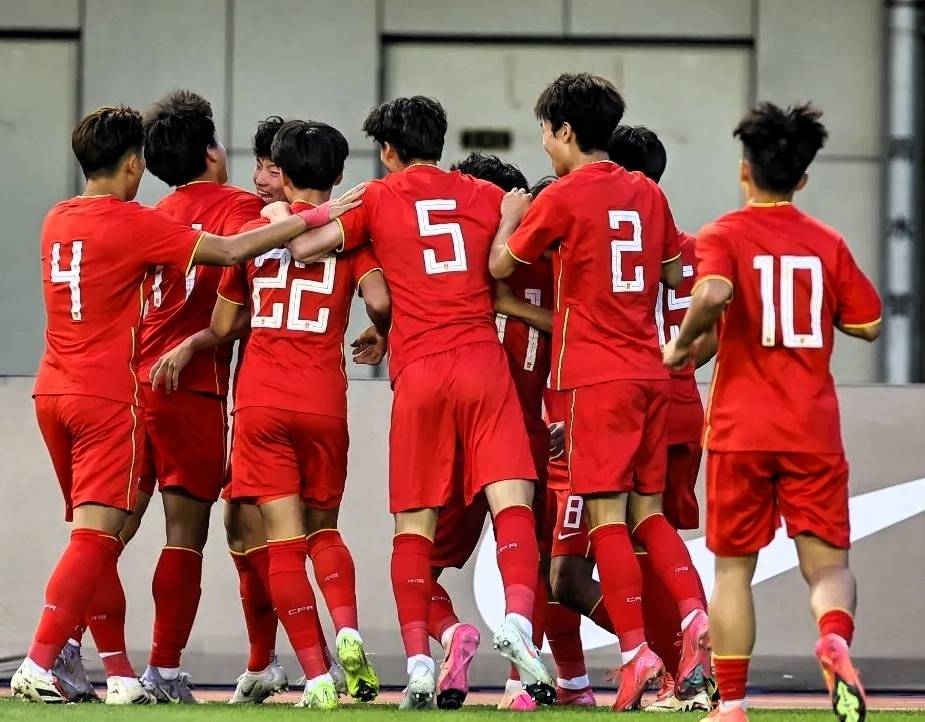 亚博棋牌app-全明星赛赛后再迎强敌，北京国安再遭质疑，主帅态度——引发热议，阵容厚度经受考验的简单介绍-亚博棋牌app